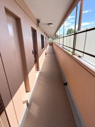 共用廊下３階