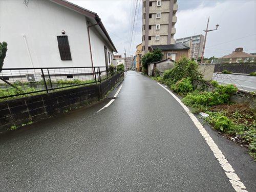 北側前面道路（2026年6月撮影）