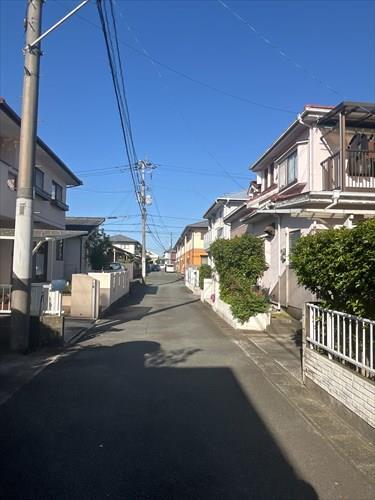 前面道路（南西側）②　令和8年4月撮影