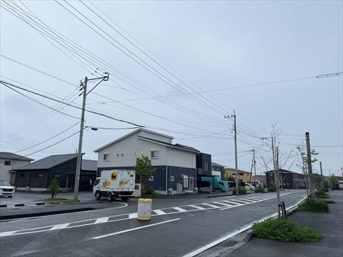 南西側前面道路