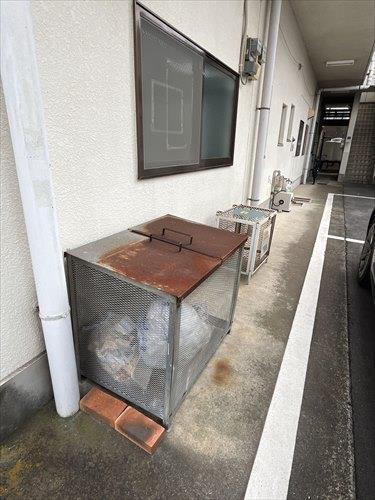 ゴミ置き場