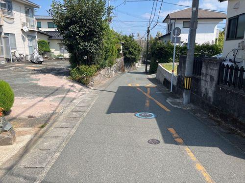 前面道路（西側から撮影）