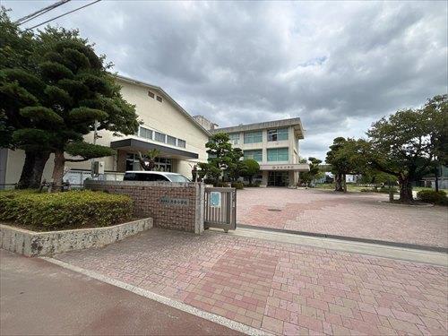熊本市立力合小学校まで徒歩6分