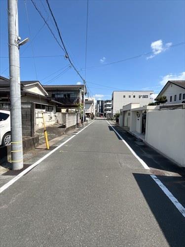 北東側道路１