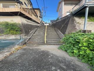南側通路②　2026年7月撮影