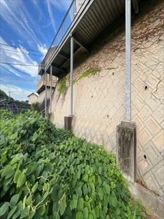 北西側擁壁　2026年7月撮影