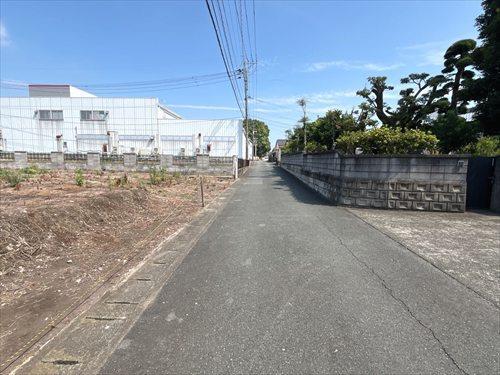 東側道路　南から