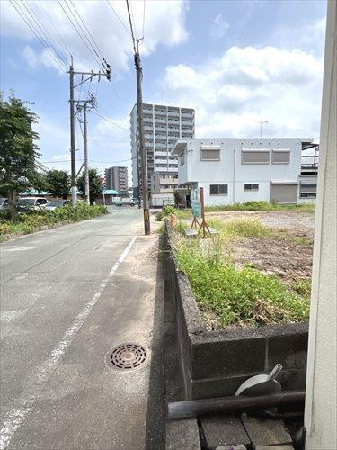 道路境界線付近（南→北）