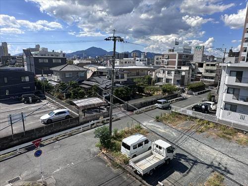 3階共用階段からの眺望