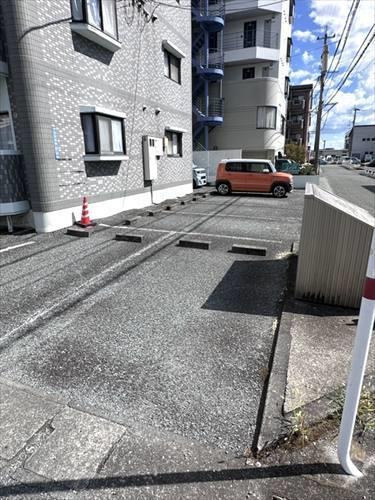 敷地内駐車場