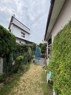 敷地内庭　撮影日2026年9月