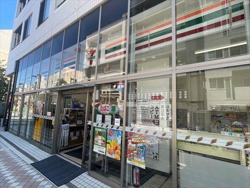 セブンイレブン横浜藤棚商店街店