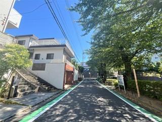 前面道路 北西側から 前面道路 北西側から