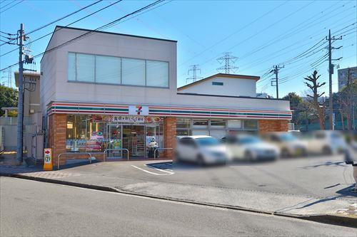 セブンイレブン港南台4丁目店まで350m