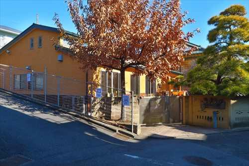 若草学園中野どんぐり保育園まで790m