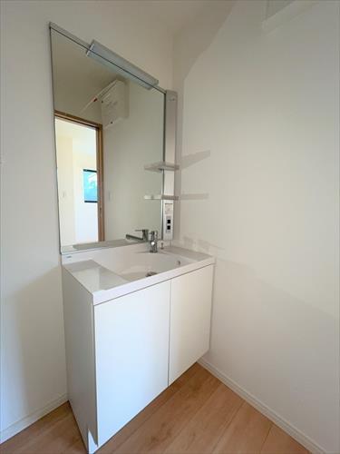 洗面台（2025年10月撮影）