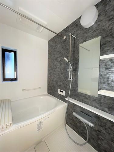 浴室（2025年10月撮影）