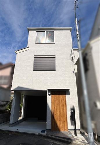 現地外観（2025年10月撮影）