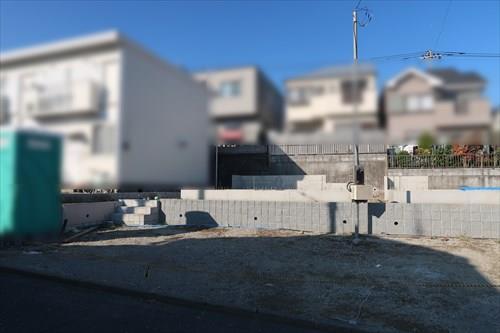 現地・左側（2025年11月撮影）