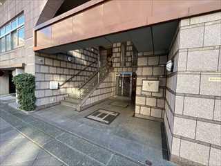 マンションエントランス1