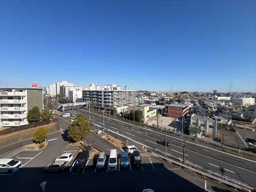 キッチン窓からの眺望