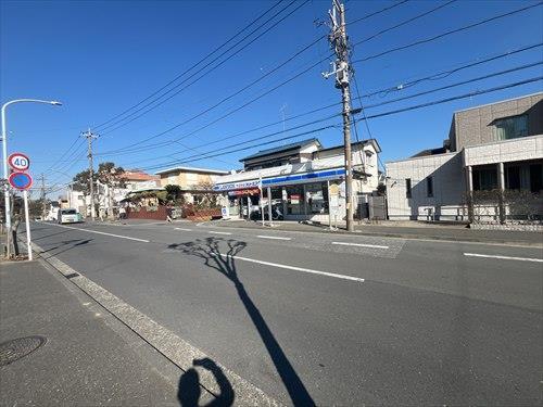 ローソンスリーエフ栄上之町店まで450ｍ