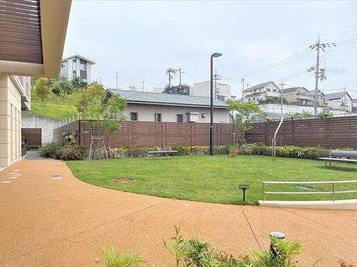 マンション敷地