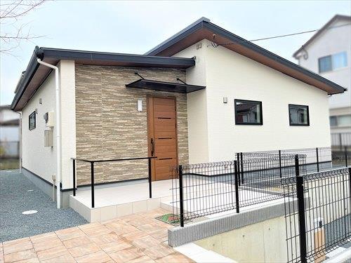 外観(2025年11月撮影)