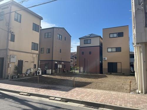 現地写真（2025年10月撮影・右側）