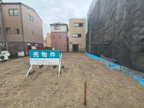 現地写真（2025年10月撮影・右側）