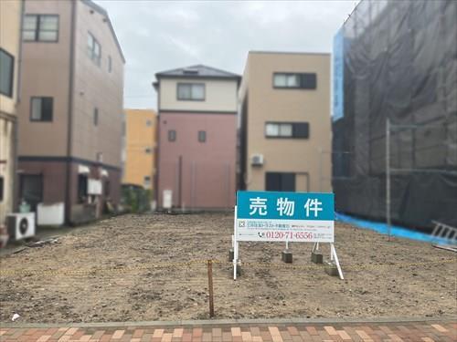 現地写真（2025年10月撮影・右側）