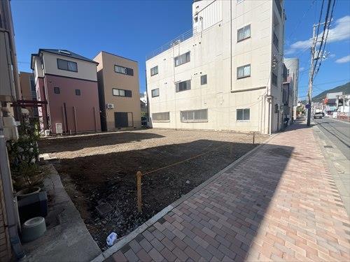 現地写真（2025年10月撮影・左側）