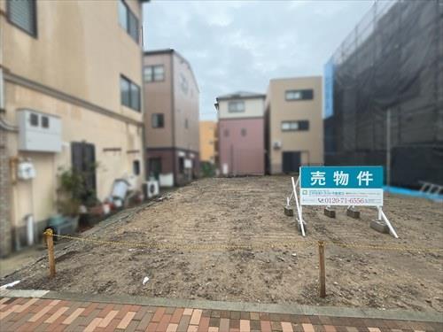 現地写真（2025年10月撮影・左側）