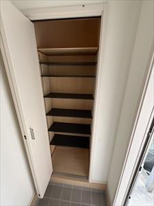 シューズボックス