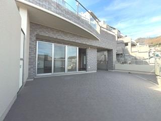 ルーフバルコニー