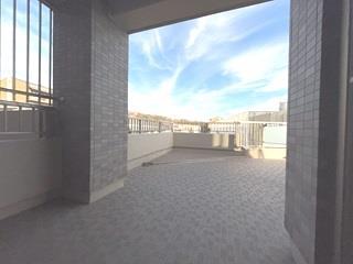 ルーフバルコニー