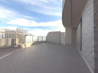 ルーフバルコニー