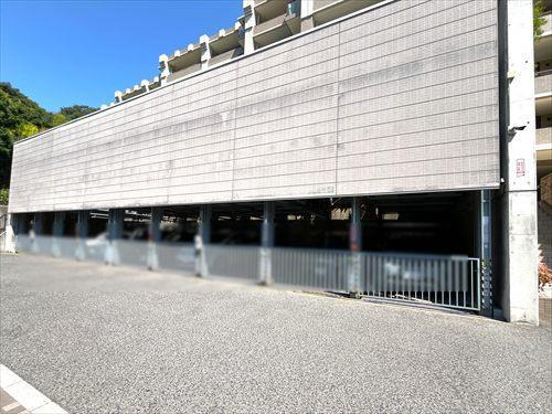 共用部：駐車場
