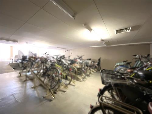 共用部：駐輪場・バイク置き場