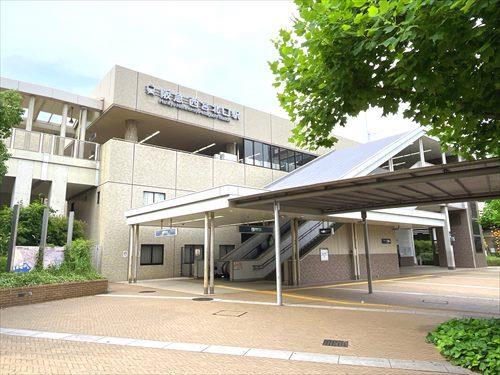 阪急神戸線「西宮北口」駅　徒歩14分