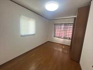 南東側洋室約6.5帖