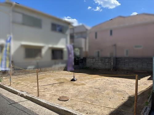 現地