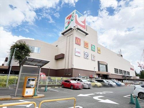 イトーヨーカドー国領店まで700m