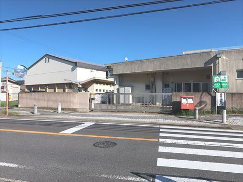 柏市立富勢小学校まで70m