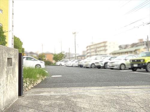 駐車場（2025.8撮影）