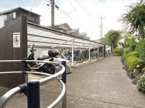 駐輪場（2025.8撮影）