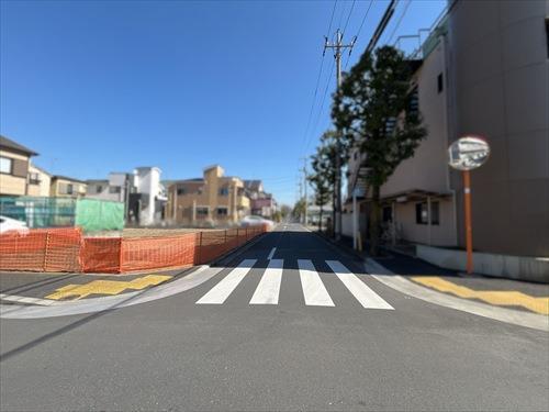 南東側前面道路　2026.02撮影