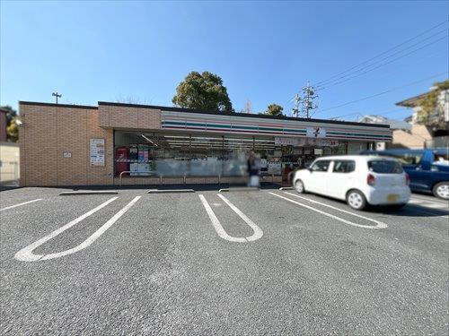 セブンイレブン江戸川篠崎6丁目店250m