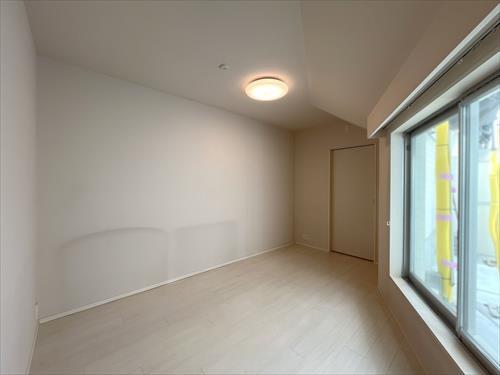 マスターベッドルーム6.8帖