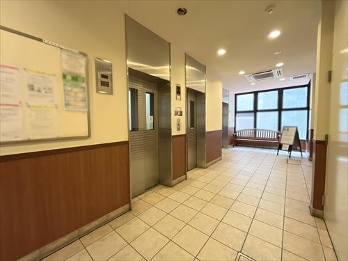 エレベーターホール